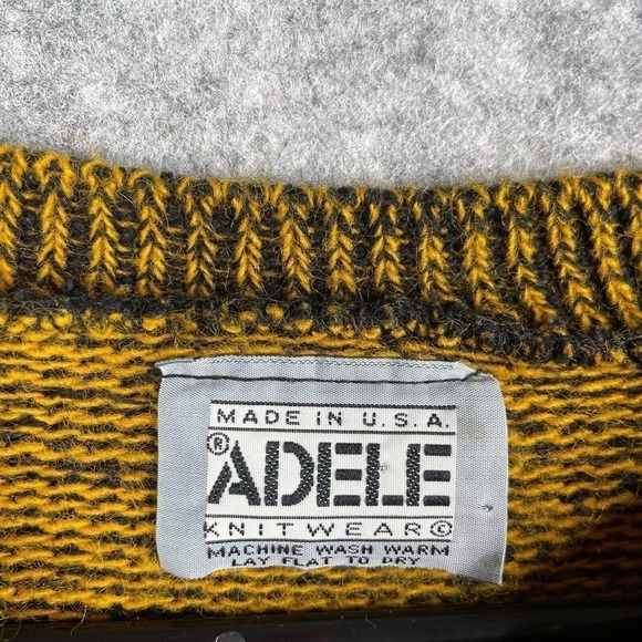Vintage Adele Knitwear Women's Grandma Sweater Gold Abstract Print Acrylic See - Picture 5 of 7